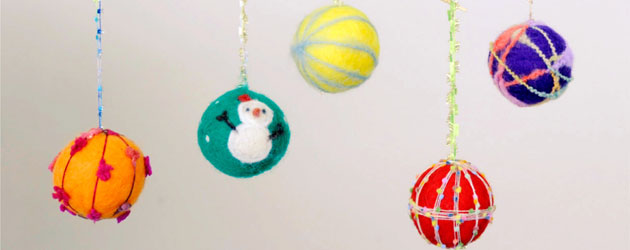 12/15(日) 「フェルトのオーナメント」 (予約制)クリスマスツリーや部屋に飾り付けるフェルトのオーナメントを2個作ります。