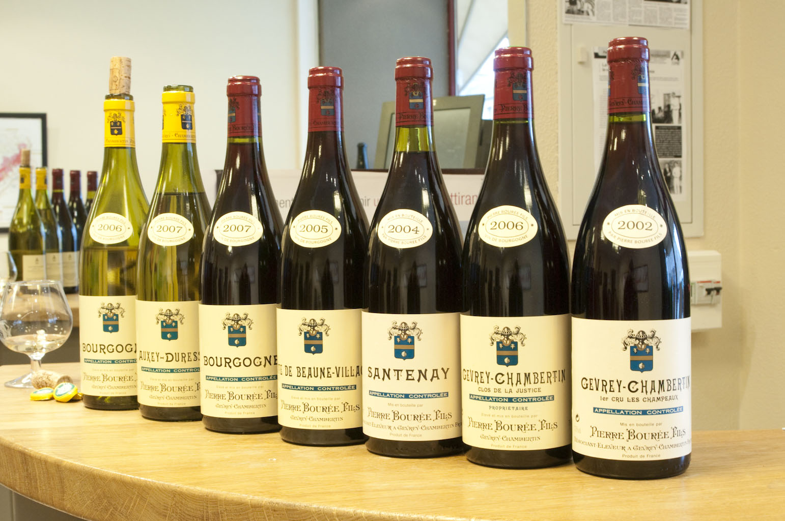 ブルゴーニュ美食案内 – 2 – ラ・ターブル・ド・ピエール・ブレ地元料理とワインのテイスティグ
