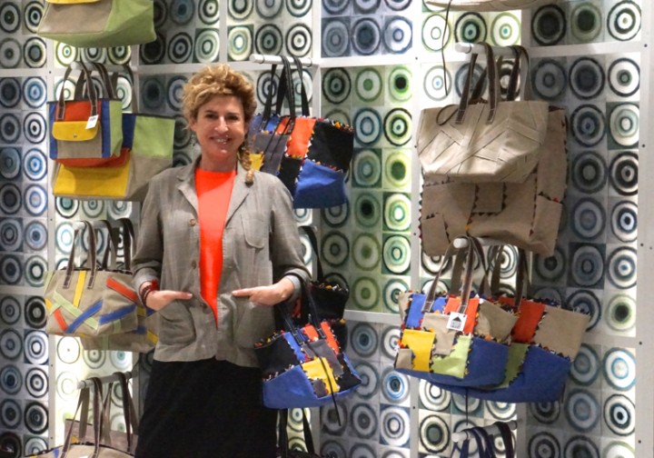 『カルミナ カンプス』イラリア・V・フェンディ インタビューアフリカ女性の起業を支援する『MADE IN AFRICA』のバッグ。