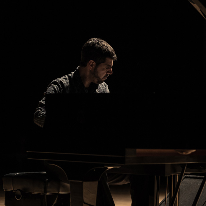 アンドレ・メマーリ Photo by Ryo Mitamura